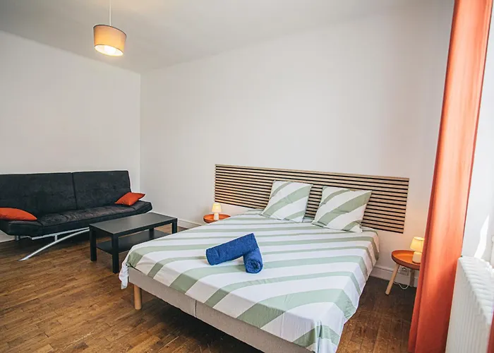 "La Maison De Famille" Emplacement Ideal, Convivial